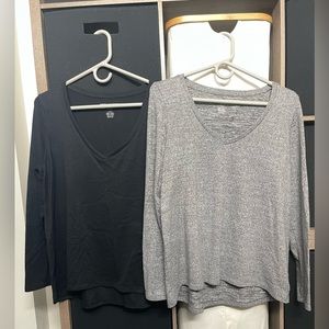 American Eagle super soft shirts. Selling as a pair.